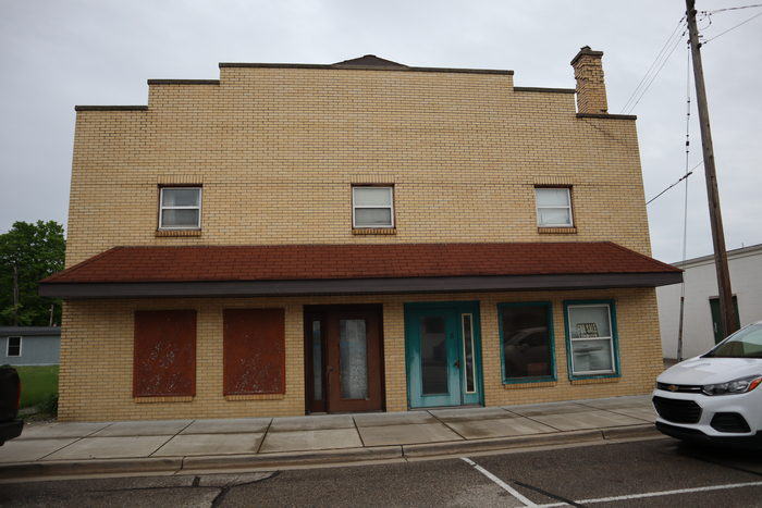 Sandra Theatre - May 21 2022 (newer photo)